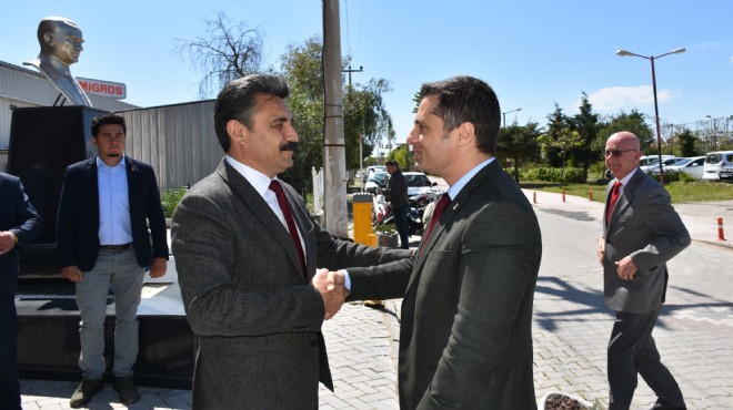Başkan Kırgöz den ziyaret mesajları: Dikili adil yönetilecek