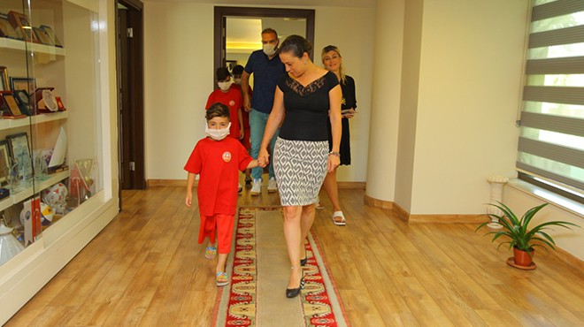 Başkan Sengel Mardin in çocuklarını ağırladı