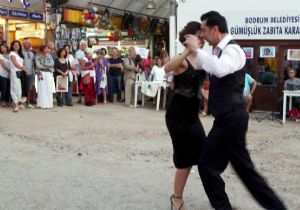 Bodrum’da tangolu-türkülü çevre eylemi 