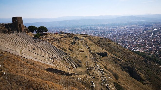 Bergama’da ‘UNESCO’ zirvesi… Tarihi kentler arası ulaşım ağı hamlesi!
