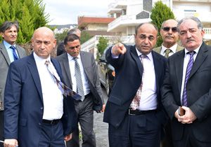 Başkan Arslan mahalle ziyaretlerini bırakmıyor