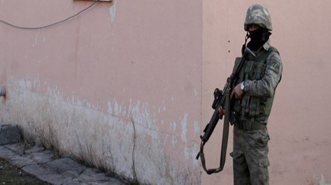 Bitlis ten kara haber: 1 asker şehit
