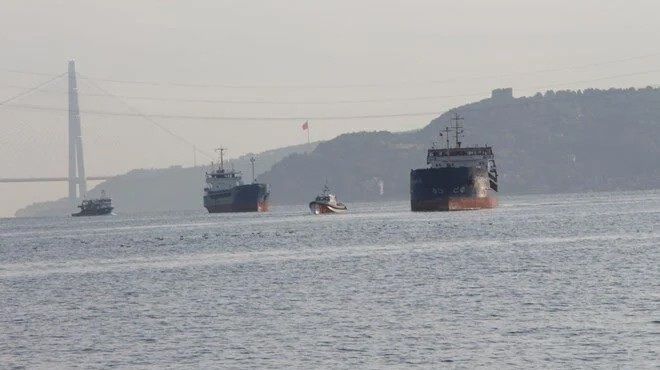 Boğazda kaza: Türk ve Rus gemileri çarpıştı!