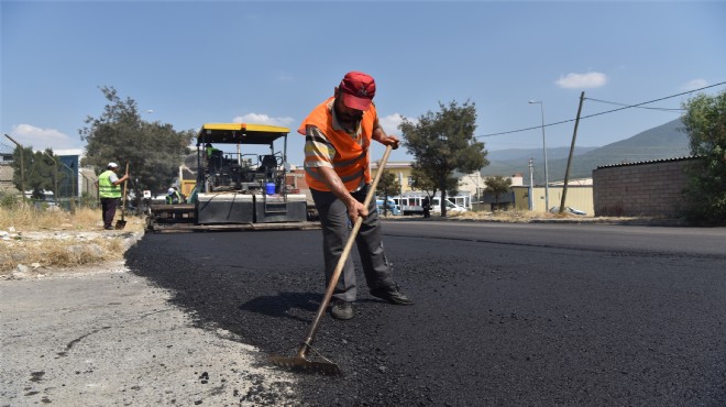 Bornova da asfalt seferberliği