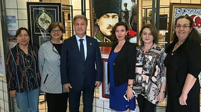 Bornova da Atatürk ve sanat sergisi