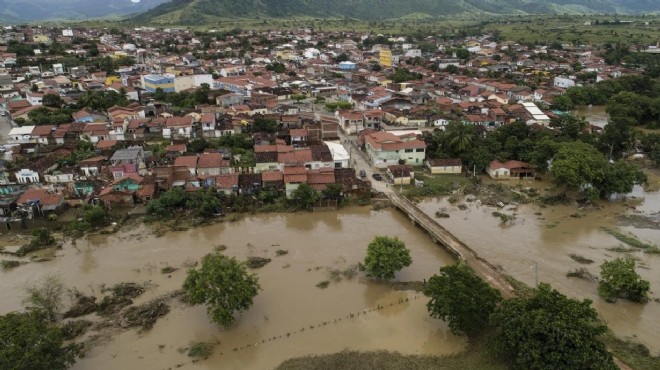 Brezilya da sel felaketi: 10 ölü, 21 kayıp