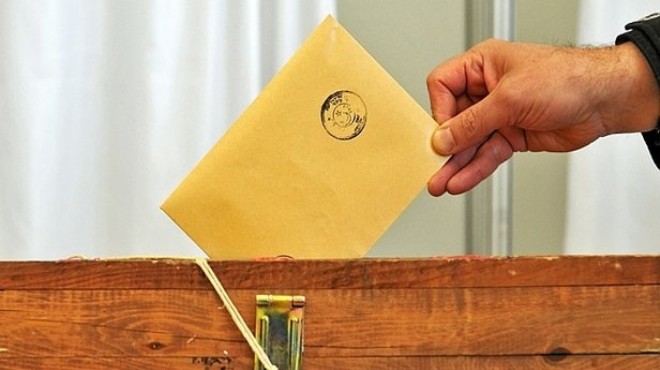 Büyükşehir seçiminin röntgeni: Soyer 28, Zeybekci 15 ilçede kendi adaylarını geçti!