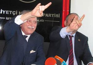 İhsanoğlu ‘bozkurt’ işareti yaptı, neden MHP’yi seçtiğini anlattı 