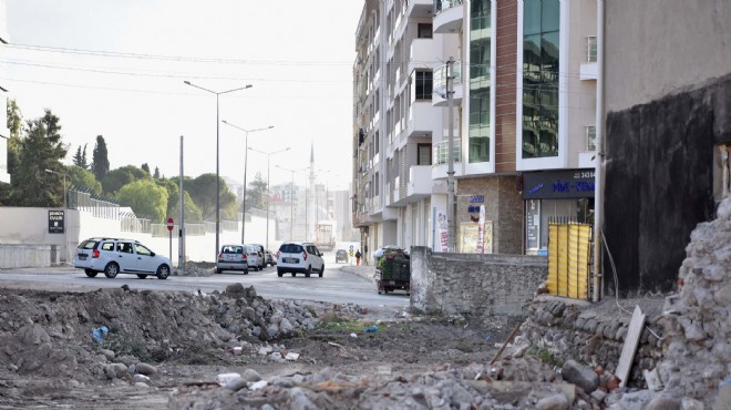 Çalışmalar tam gaz: İzmir trafiğine nefes aldıracak