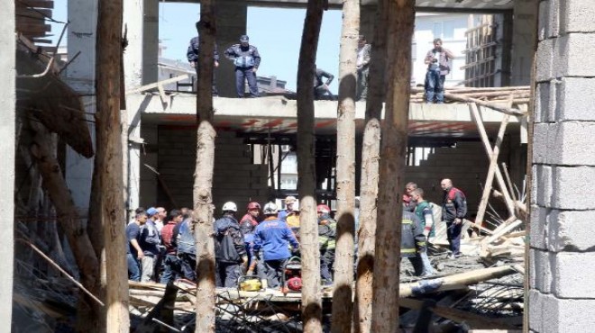 Cami inşaatı çöktü: 4 ölü, 2 yaralı