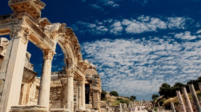 Dalış turizmi harekatı: Efes su altına inecek!