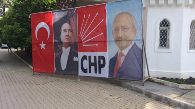 CHP İzmir de büyük zirve: Kim/ne mesaj verdi?