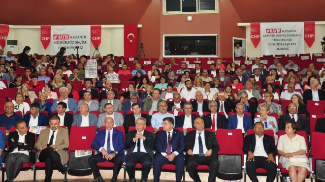 CHP İzmir de Danışma Kurulu mesaisi: Neler konuşuldu?