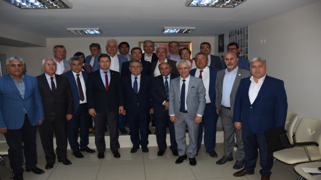 CHP İzmir’de dev zirvede gündem 24 Haziran: Örgüt ve belediye başkanları buluştu!