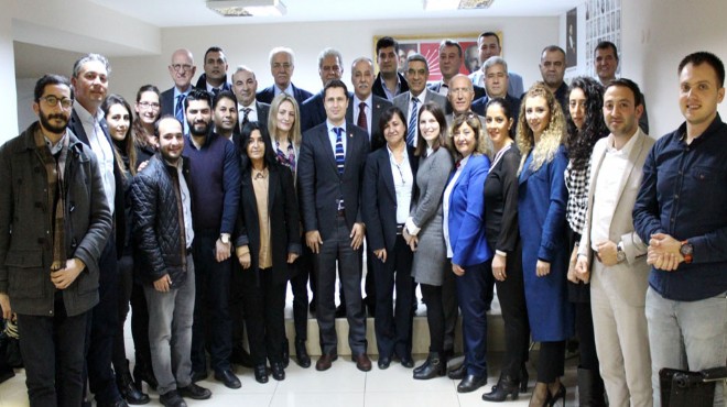 CHP İzmir de ilk toplantı: İki ismin görevi belli oldu