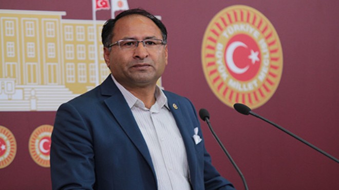 CHP İzmir Milletvekilinden ilginç çıkış: Başbakan’ı sevmeyen ölsün!