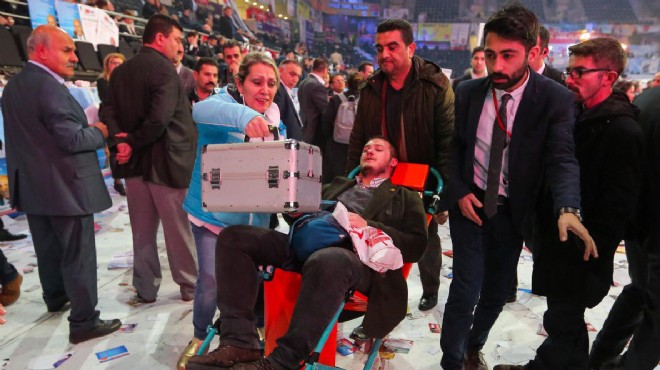 CHP Kurultay’ında onlarca kişi zehirlendi: İzmir’den hangi başkan hastanelik oldu?
