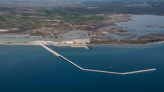 CHP li Bakan: Çandarlı Limanı yalan oldu!