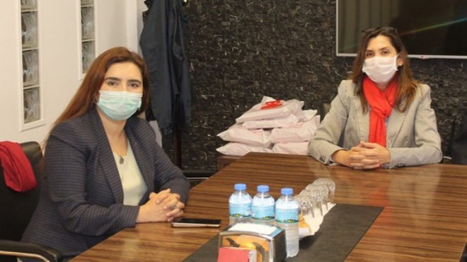 CHP li Kılıç tan İzmir Tabip Odası na ziyaret, hükümete eleştiri!