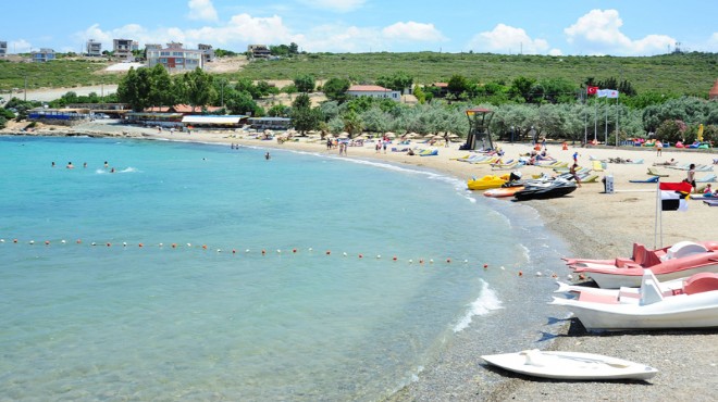 CHP li Polat, İzmir deki iki plajı meclise taşıdı