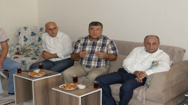 CHP li Sındır Alperen in ailesini ziyaret etti
