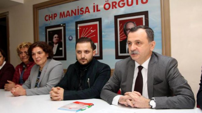 CHP Manisa: Başarısız genel başkan ve il başkanı görevden ayrılsın