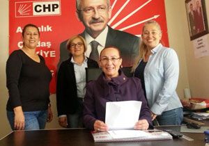 CHP’li annelerden şaibesiz sınav için imza kampanyası