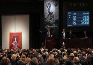 Warhol un iki eserine 151 milyon dolar