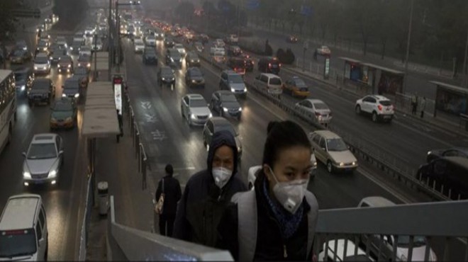 Çin de 23 kentte hava kirliliği alarmı
