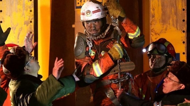 Çin de kömür madeninde facia: 16 madenci öldü!