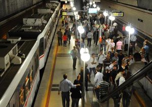 Fahrettin Altay açıldı Metro coştu!