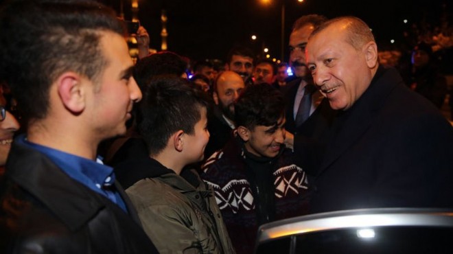Cumhurbaşkanı Erdoğan dan öğrencilere sürpriz