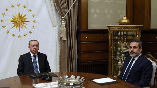 Cumhurbaşkanı Erdoğan Fidan ve Akar la görüştü