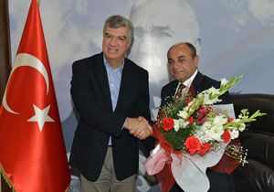 Ali Engin’den Başkan Hasan Arslan’a tebrik ziyareti