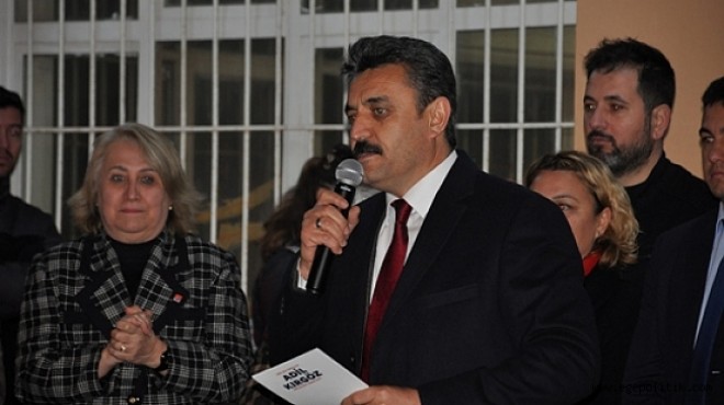 Dikili nin başkanı Kırgöz den eski başkana  borç  eleştirisi!