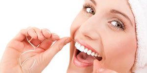 Diş sağlığında diş ipi önemi!