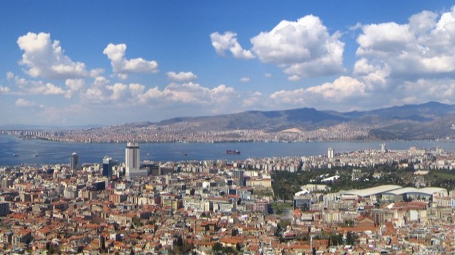 Dönüşüm raporu: İzmir deki evlerin yarısından çoğu...