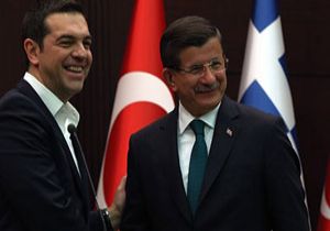Davutoğlu ile Çipras Twitter’da kapıştı! 