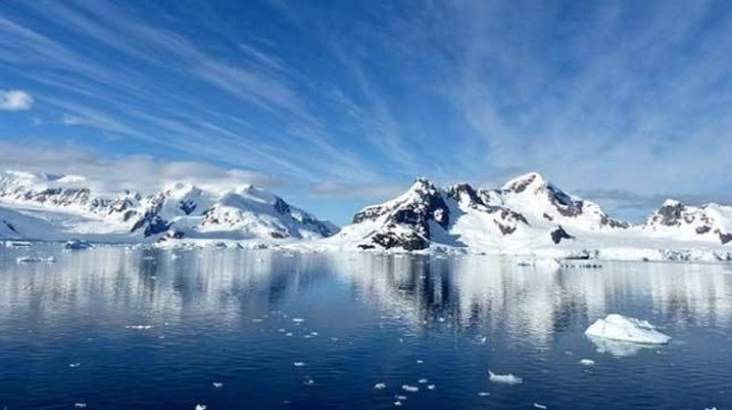 Dünyanın en büyük buz dağı kütlesi eriyor!