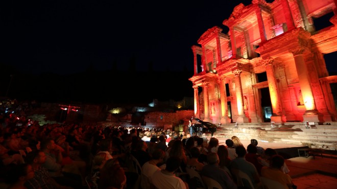Efes Selçuk, Genç Opera Yıldızları nı ağırlayacak