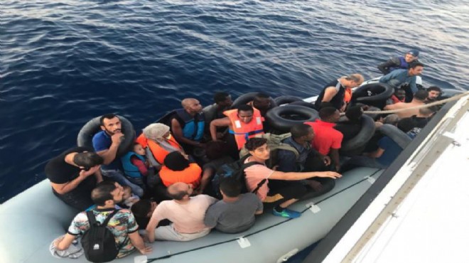 Ege Deniz inde 45 göçmen yakalandı