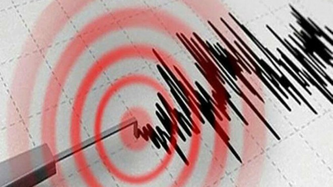 Ege Denizi nde 4,4 büyüklüğünde deprem!