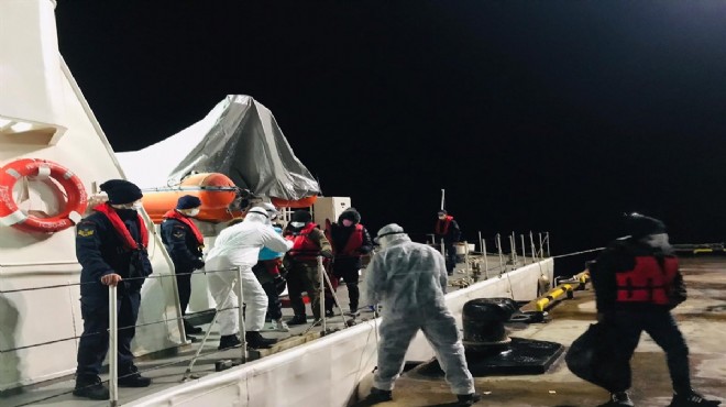 Ege Denizi nde can pazarı: 28 sığınmacı kurtarıldı!