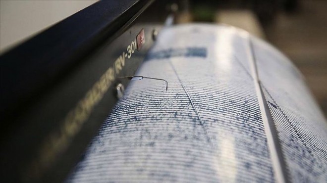 Ege Denizinde 4 büyüklüğünde deprem
