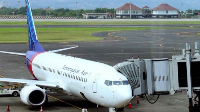 Endonezya da yolcu uçağı düştü!