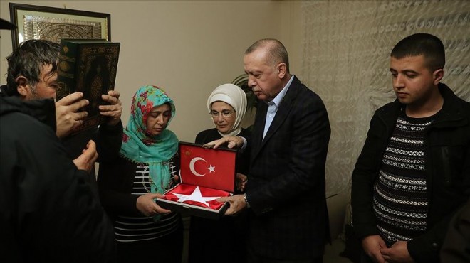 Erdoğan dan şehidin babaevine taziye ziyareti