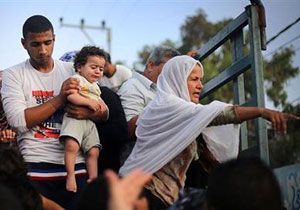 İsrail den Gazzeliler e eve dönmeyin mesajı!