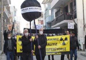 ‘İzmir’in Çernobil’in de maskeli isyan!