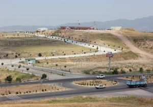 Sanayiciler İzmir-Ankara yoluna köprülü kavşak istiyor