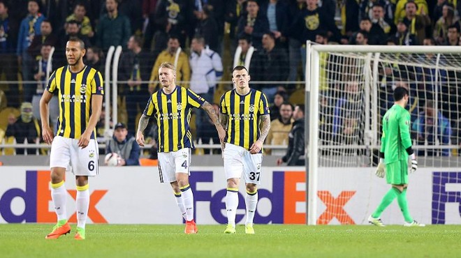 Fenerbahçe den Avrupa ya  istifa  sesleriyle veda!